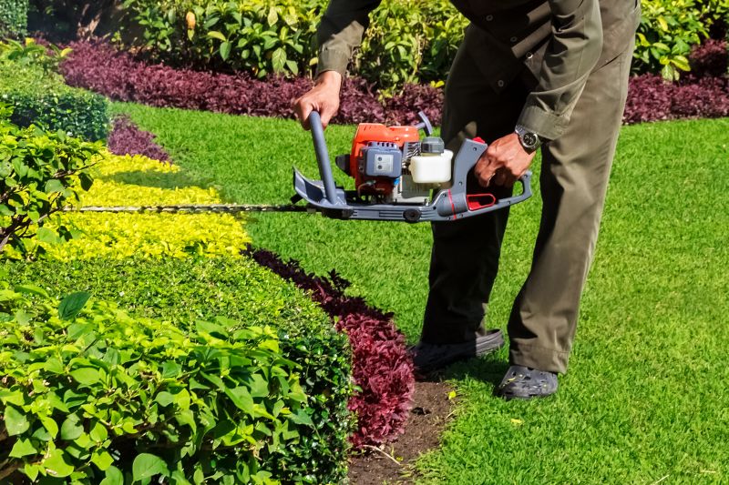 Cost of Hedge Trimming — Cost of Hedge Trimming